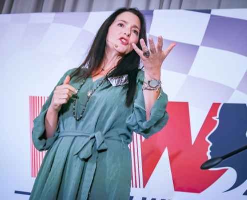 Lifestyle-Segment---Niki-Seberini-a-Wellbeing-Practitioner